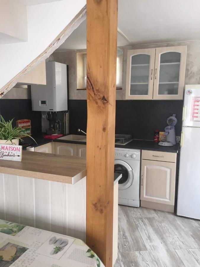 Petite Maison Au Coeur De L Auvergne Jumeaux Dış mekan fotoğraf
